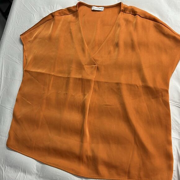 Cupcakes and Cashmere V-Neck Satin Short Sleeve Blouse Women’s Size XL Orange - Picture 4 of 9